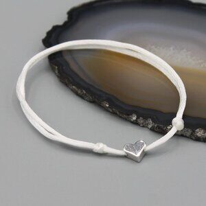 Jewelry heart white silver string bracelet adjustable fashion delicate brand new